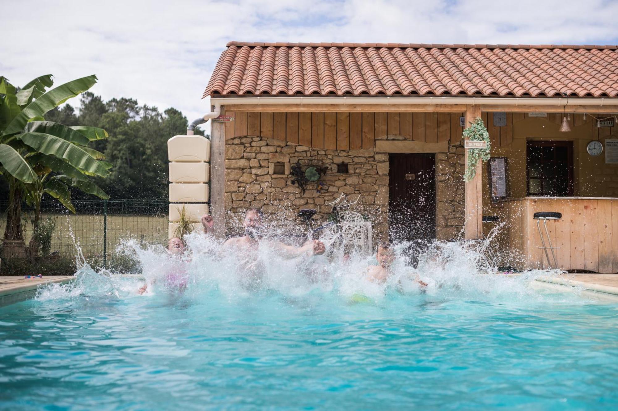 Les Filolies Bed & Breakfast Saint-Andre-d'Allas ภายนอก รูปภาพ
